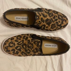 Steve Madden Cheeta slip on sneaker